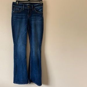 Silver Suki Bootleg Jeans Sz 26/33L